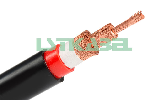 超导电缆的分类、组成和特点