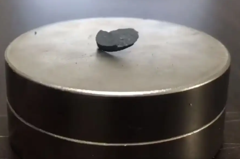 韩国室温超导团队：初版论文存在缺陷系擅自发布已要求下架